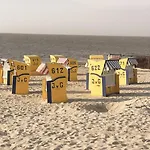 Strandnahe Haus Sonneneck 2 *
